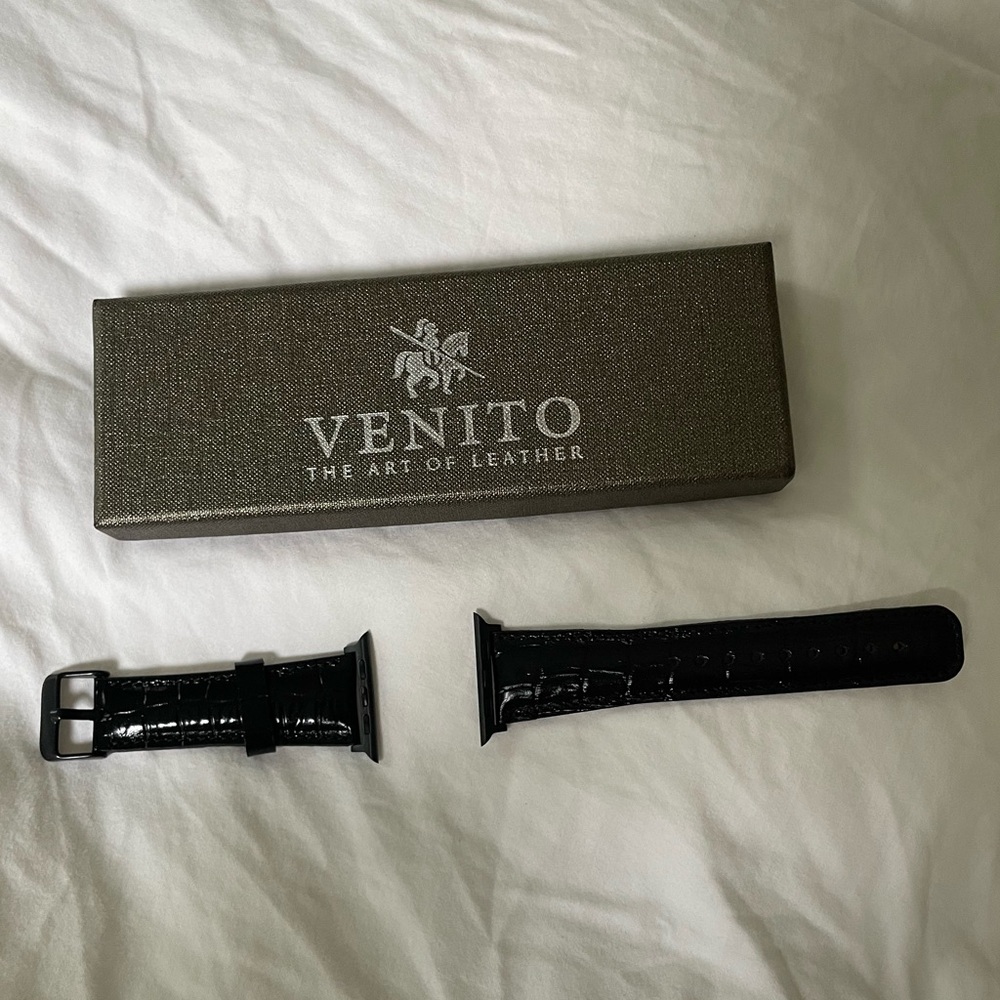 Venito Leather Apple Watch Band